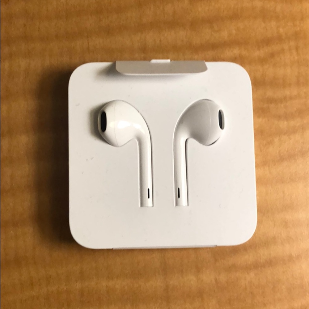 Apple EarPods